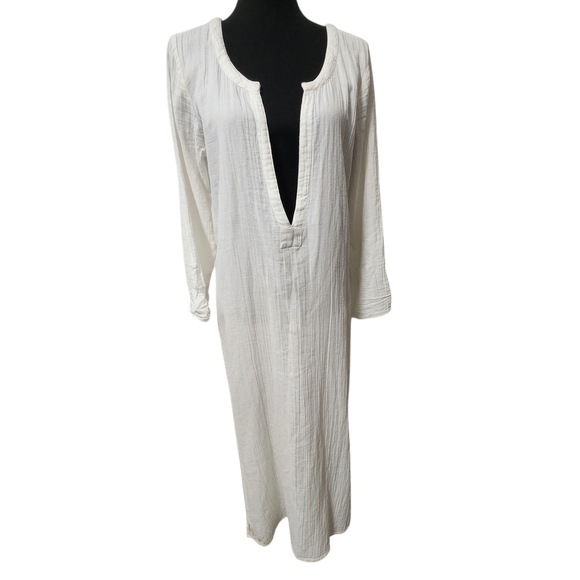 O'Neill Dresses & Skirts - O'Neill White Long Sleeve Beach Cover Up Maxi Dress